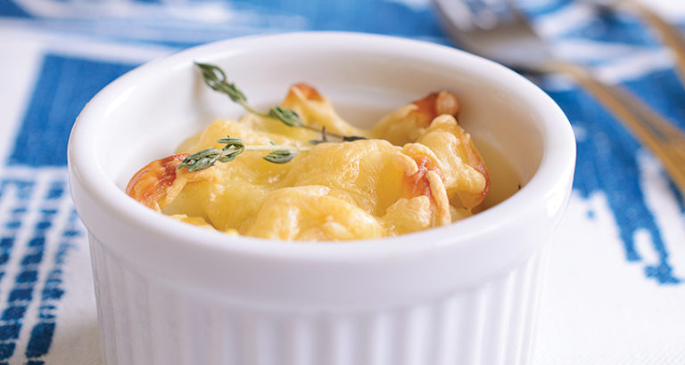 Easy Cheesy Eggs and Toast